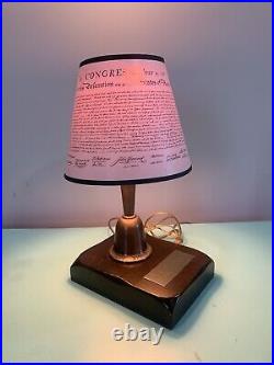 1976 Declaration of independence table lamp (Very Rare) 1976 200th Anniversary