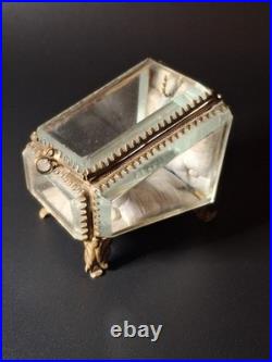 A very rare Antique Pocket Watch Display Box in Crystal and Brass