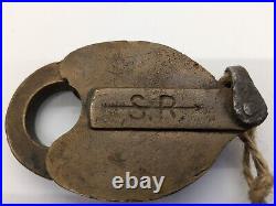 ANTIQUE heavy large brass S R (Sothern Railway) Padlock 1909 VERY RARE