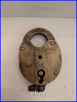 ANTIQUE heavy large brass S R (Sothern Railway) Padlock 1909 VERY RARE