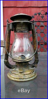 Antique Brass MEYROSE LITTLE BOSS Tubular kerosene lantern VERY RARE MODEL