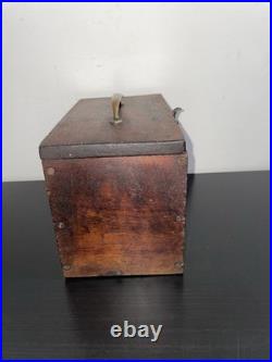 Antique Hand Carved Utility Storage Box 9,5x 6,5x5 Very Rare
