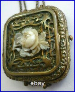Antique Very Rare Vinaigrette Decorative Brass With A Lovely Carved Central Rose