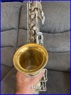 Antique/vintage Very Rare Old Knickerbocker Saxophone