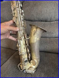 Antique/vintage Very Rare Old Knickerbocker Saxophone