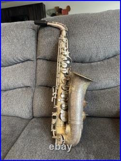 Antique/vintage Very Rare Old Knickerbocker Saxophone