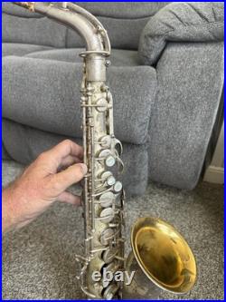 Antique/vintage Very Rare Old Knickerbocker Saxophone