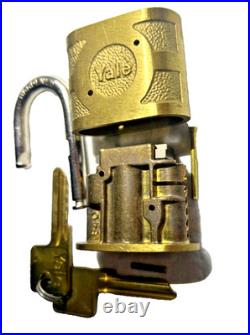 NOS Yale Super Pin Tumbler Brass Padlock with 2 BLANK keys Vintage Very Rare Opp