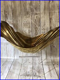 Solid. Very Heavy Brass CENTERPIECE. Vtg Hammered Brass UNIQUE Rare Seashell