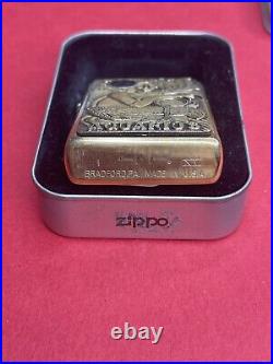 VTG VERY RARE 1997 LIMITED ZIPPO AQUARIUS ZODIAC BARRETT SMYTHE Brass & Unused