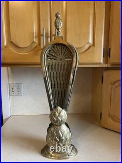 Very Hard To FindRARE VTG brass PINEAPPLE peacock fan fireplace screen