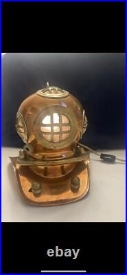 Very Rare Antique Vintage Copper Brass Lamp Replica Of Deep Sea Diver Helmet