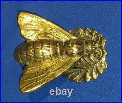 Very Rare Avery & Sons Brass Bee Fabric Clip c. 1870