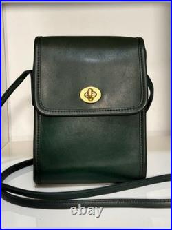 Very Rare Bottle Green Vintage Coach Scooter Sidepack Bag (#9893) Brass Hardware