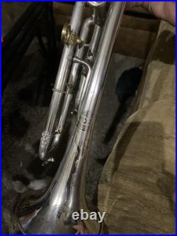 Very Rare Huller World Luxus Trumpet. 1900-1930's