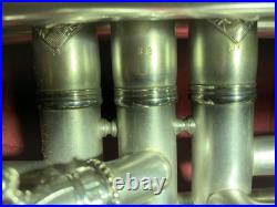 Very Rare Huller World Luxus Trumpet. 1900-1930's