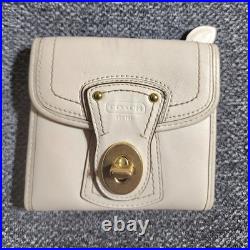 Very Rare NWOT Vintage Coach Legacy French Purse Wallet Gardenia Off White Brass