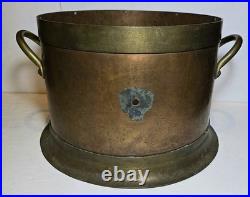 Very Rare Set Of 3 Copper & Brass 19th. C. Harrisburg, Pa. Dry Measures