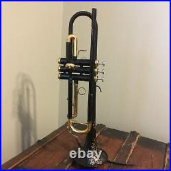 Very rare Yamaha YTR 6335 Bb trumpet in dark blue factory lacquer