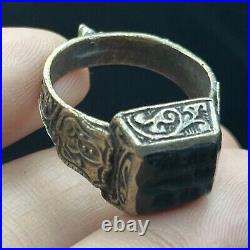 Very rare ancient Roman intaglio stone brass old ring