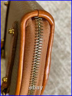 Vtg. Dooney&Bourke Big DUCK ON A STRAPHard to Find & Very RareGreat Cond